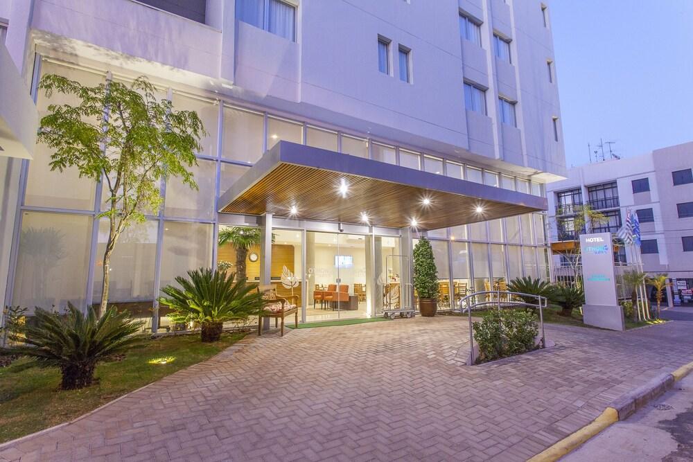 Sao Carlos Marklin Suites Exteriör bild