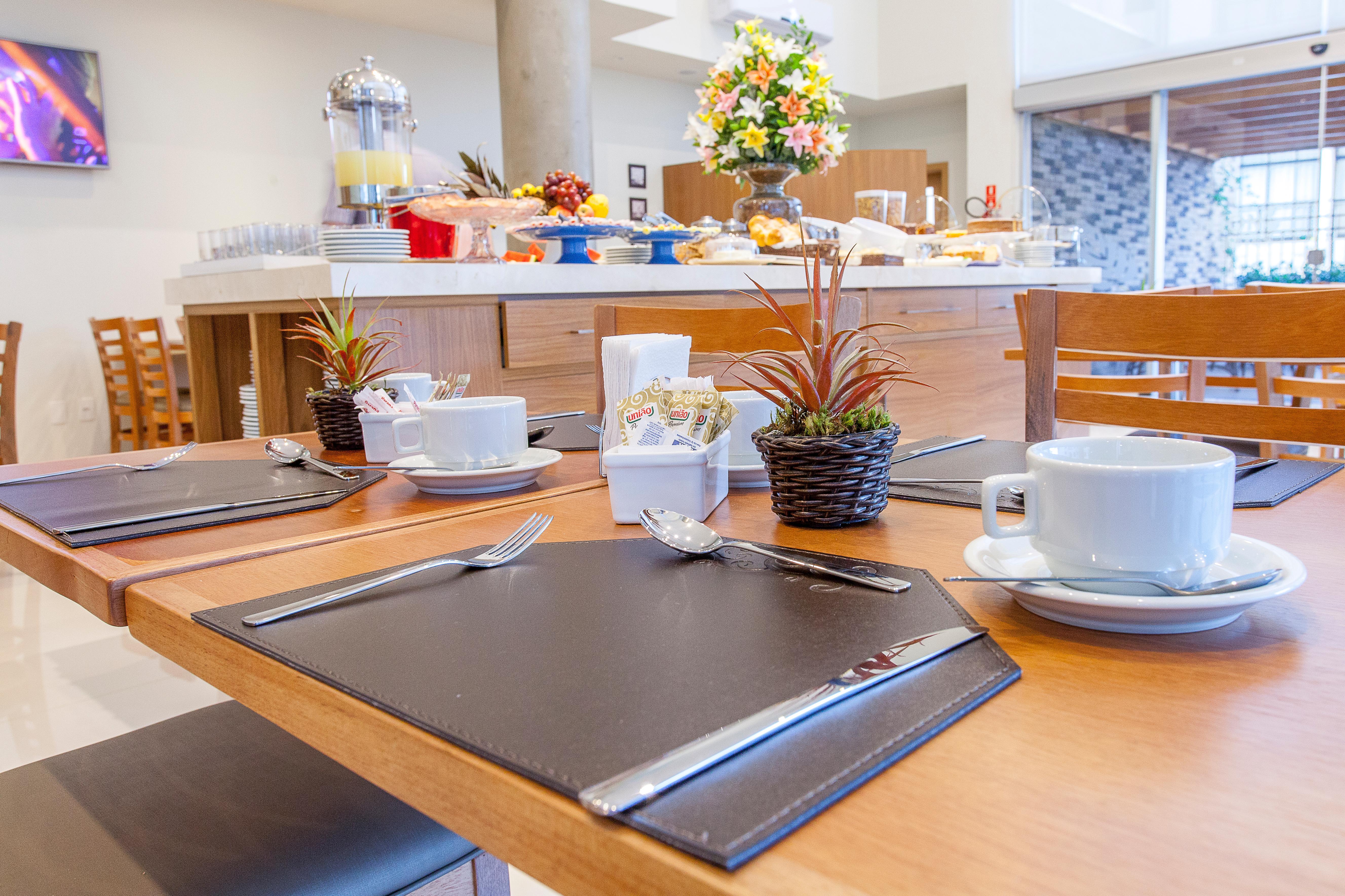 Sao Carlos Marklin Suites Exteriör bild