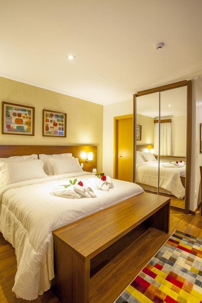 Sao Carlos Marklin Suites Exteriör bild