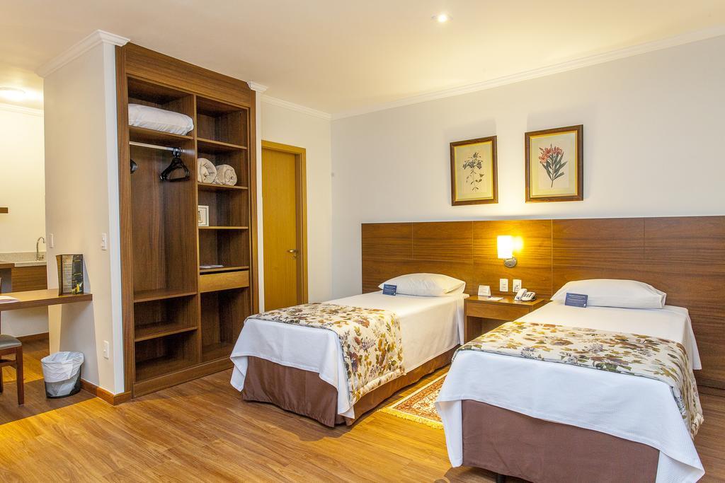Sao Carlos Marklin Suites Exteriör bild